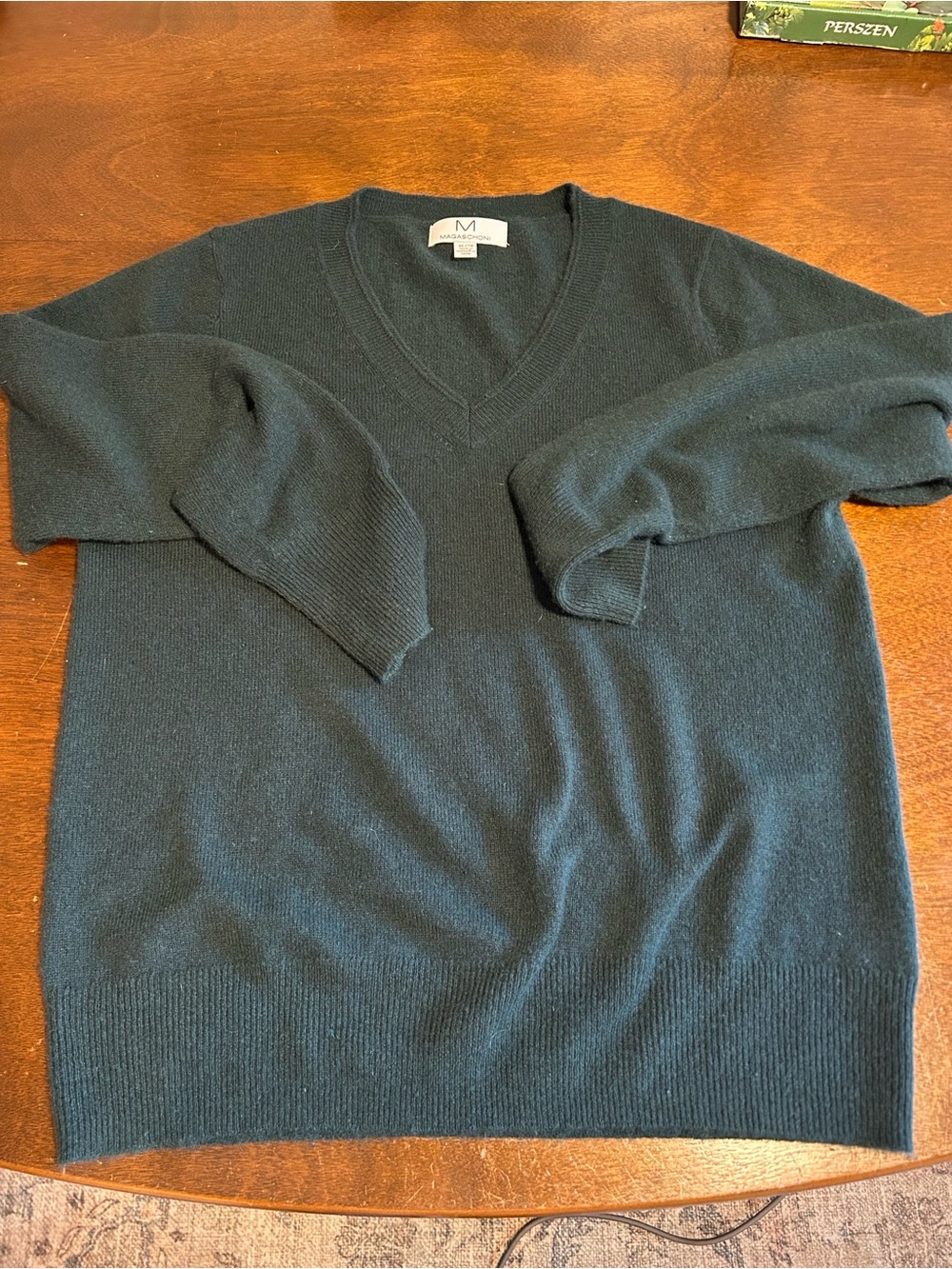 JM Collection Womens V-Neck Sweater - Dark Green 💯 Cashmere